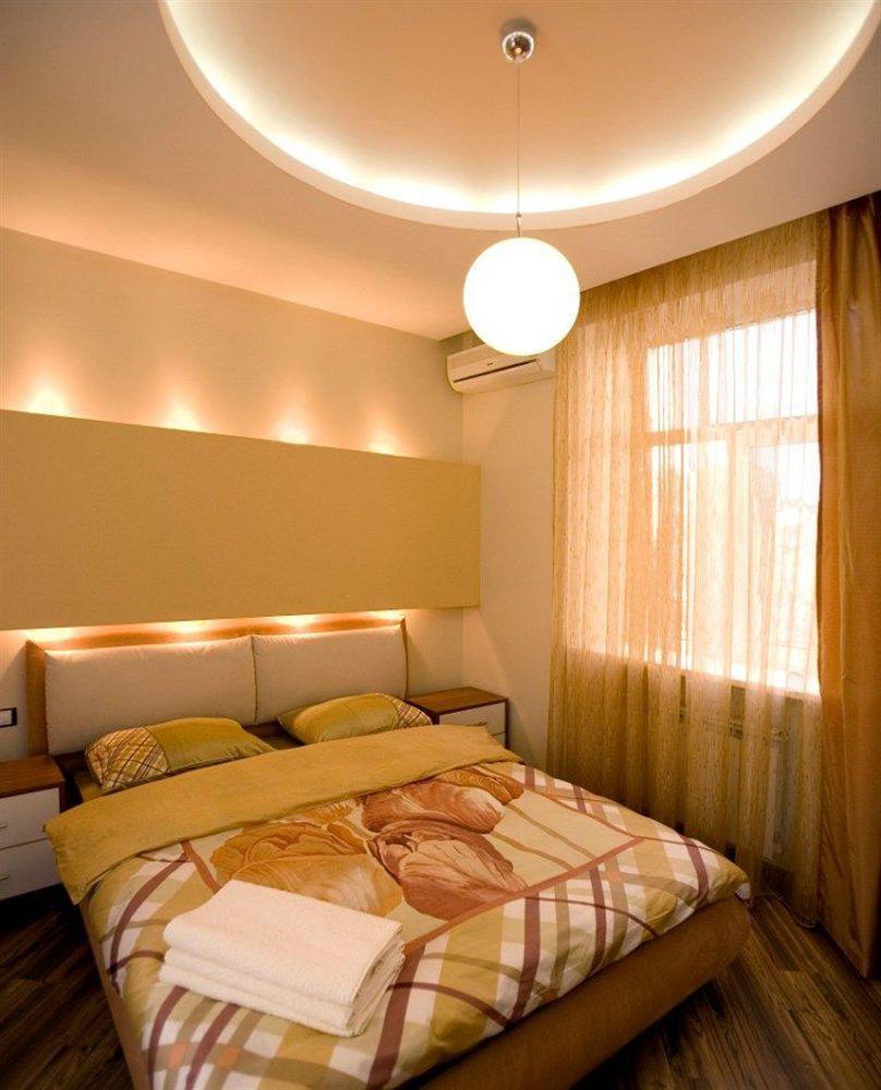 Pecherskie Lipki Hotel Kiev Exterior photo